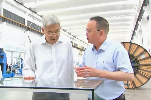 江西省委书记尹弘到18LUCK电缆（江西）调研